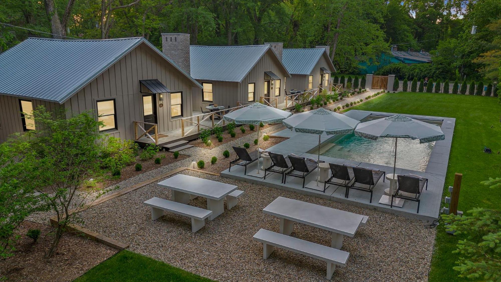 The Townie Cottages - All Units Union Pier Экстерьер фото