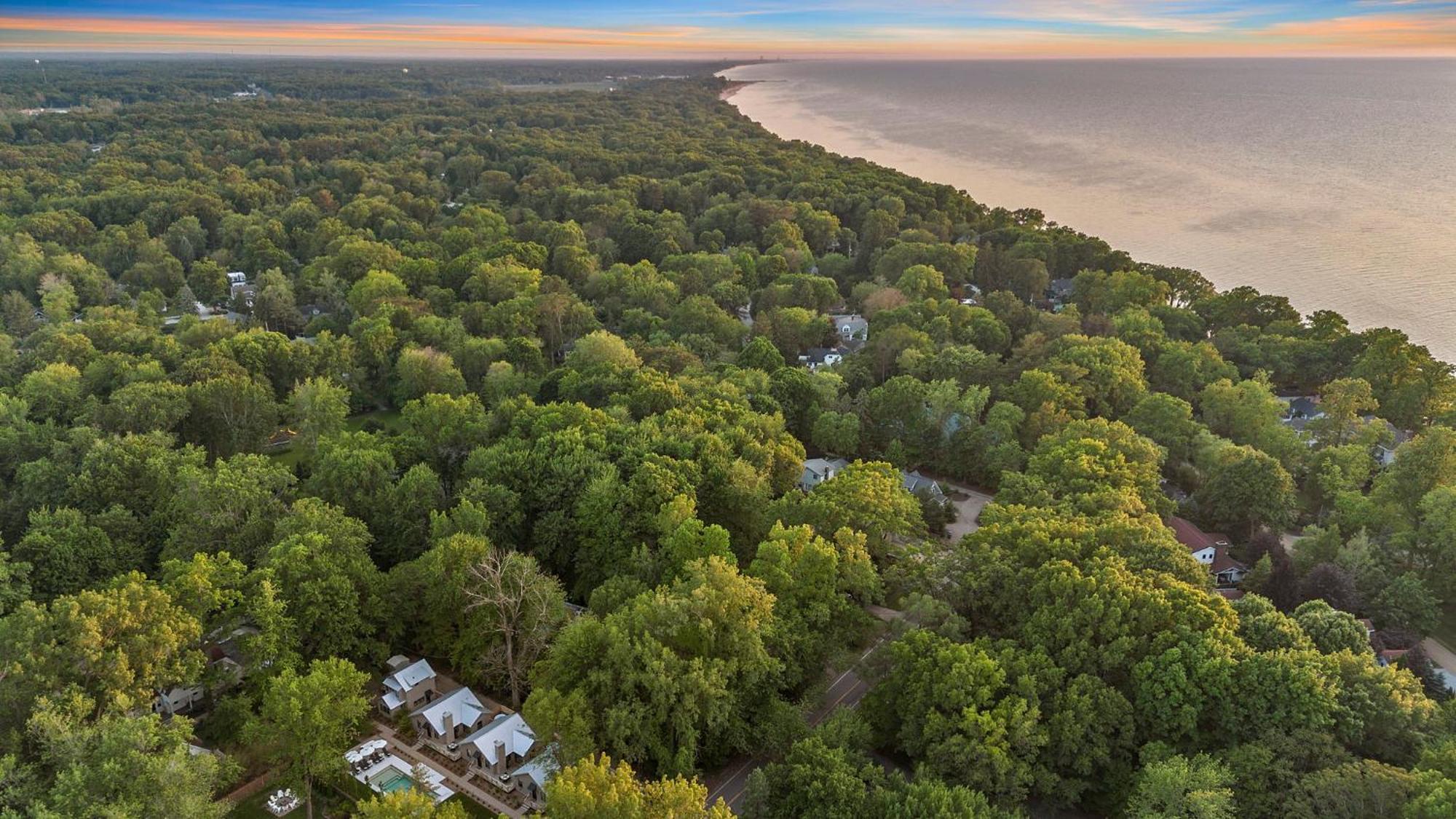 The Townie Cottages - All Units Union Pier Экстерьер фото