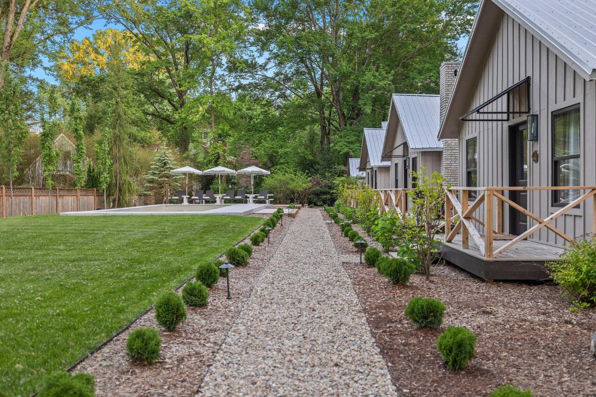 The Townie Cottages - All Units Union Pier Экстерьер фото