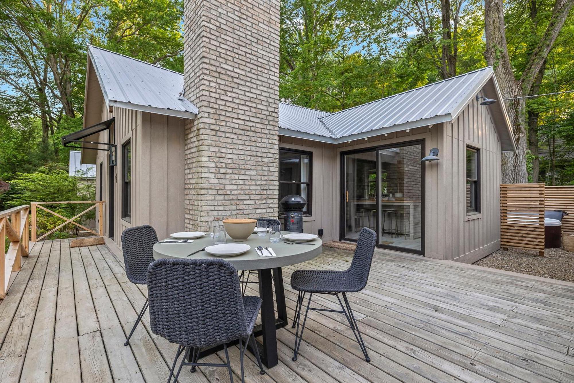 The Townie Cottages - All Units Union Pier Экстерьер фото
