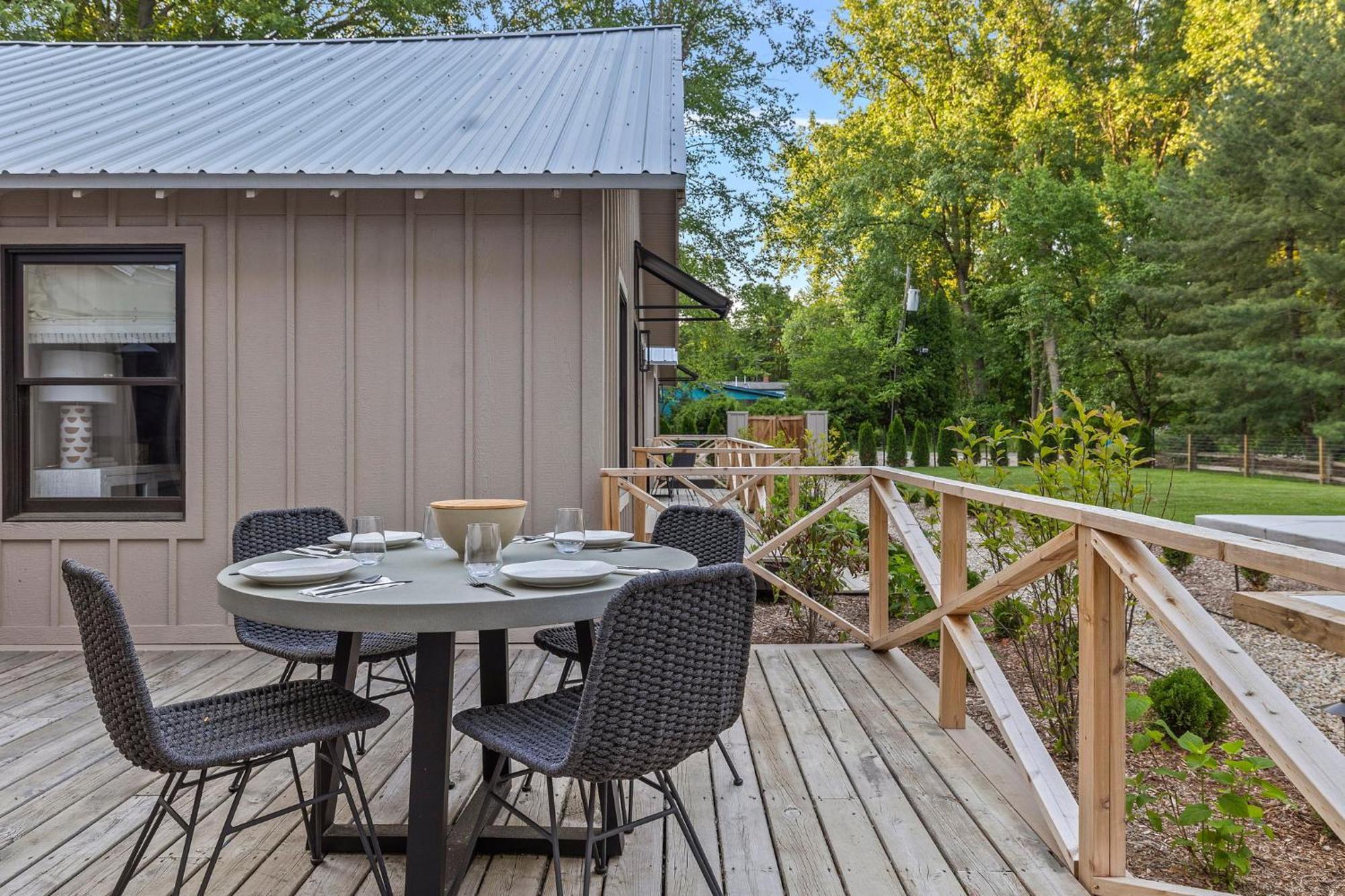 The Townie Cottages - All Units Union Pier Экстерьер фото